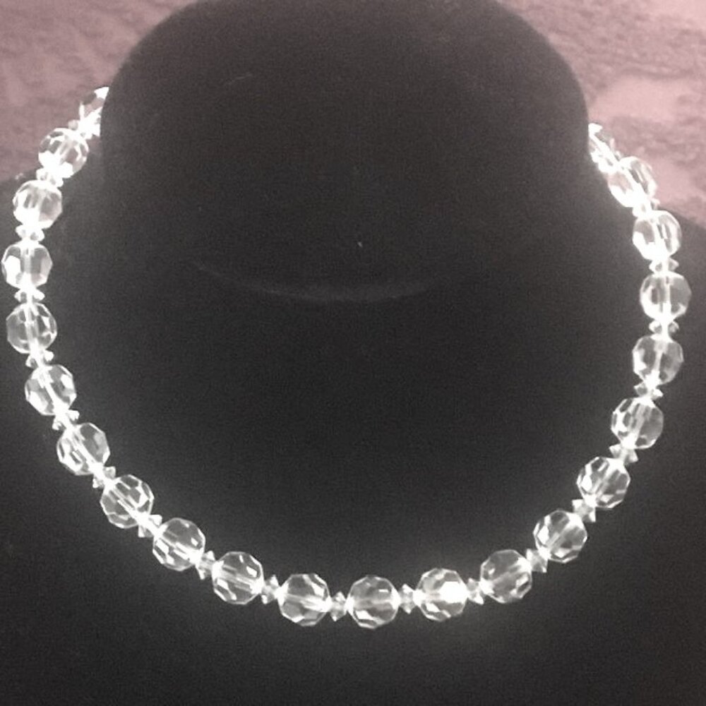 1950s Classic Vintage Laguna Hand-Cut Clear Faceted Crystal Bead Choker Necklace